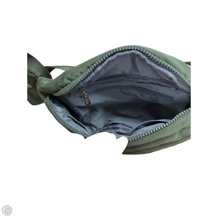 Belt Bag By Clothes Mentor, Size: Medium
