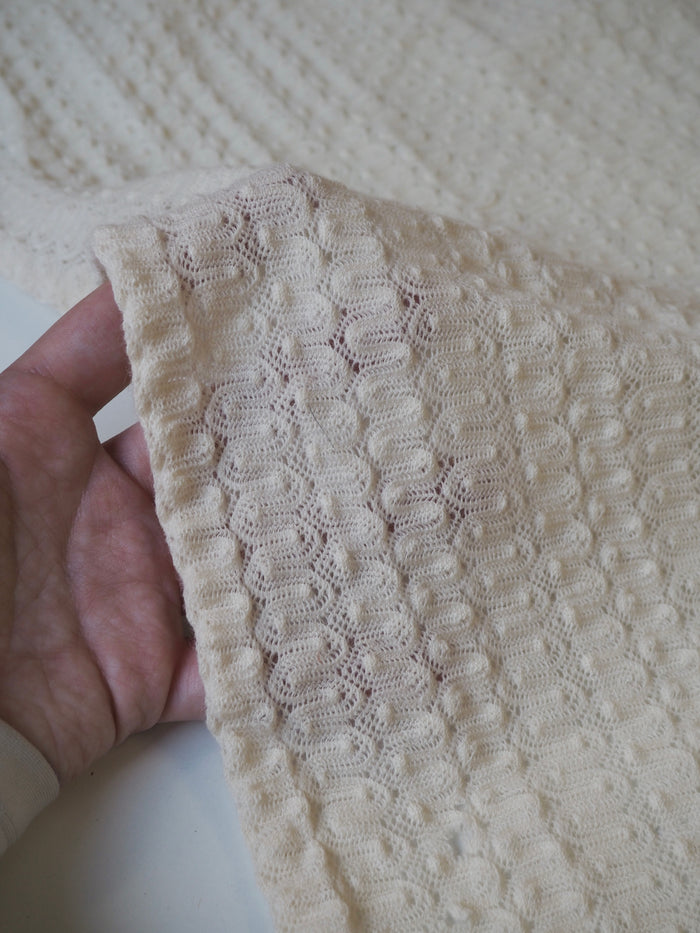 Cream Wavy Wool Knit
