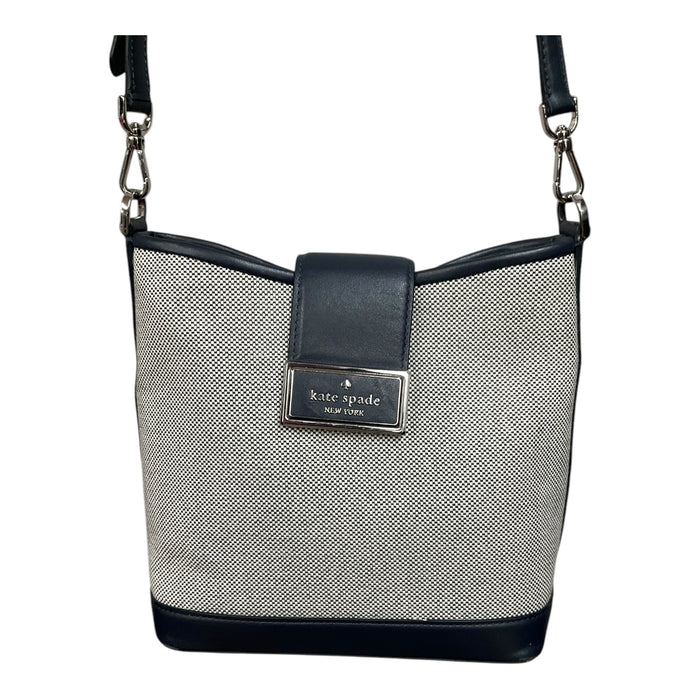 Crossbody Designer By Kate Spade, Size: Medium