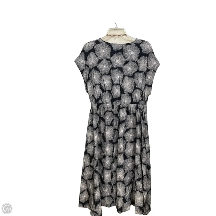 Dress Casual Midi By Nordstrom In Blue & White, Size: M