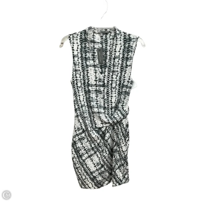 Dress Casual Short By Cmc In Snakeskin Print, Size: M