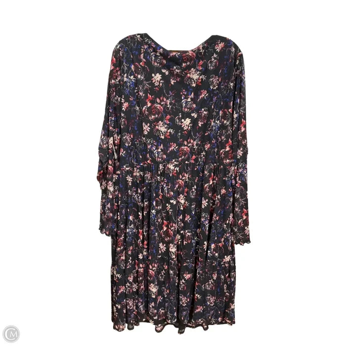 Dress Casual Short By Torrid In Floral Print, Size: 4x