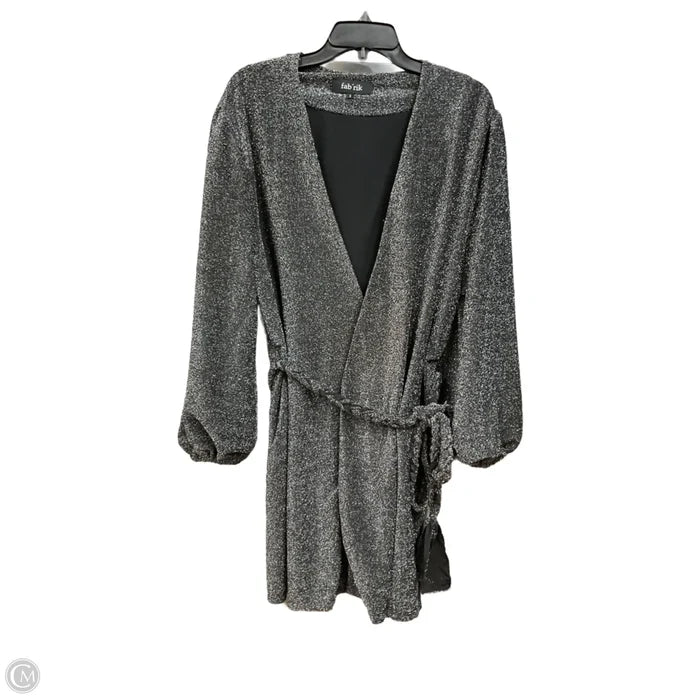 Dress Party Short By Fabrik In Silver, Size: S