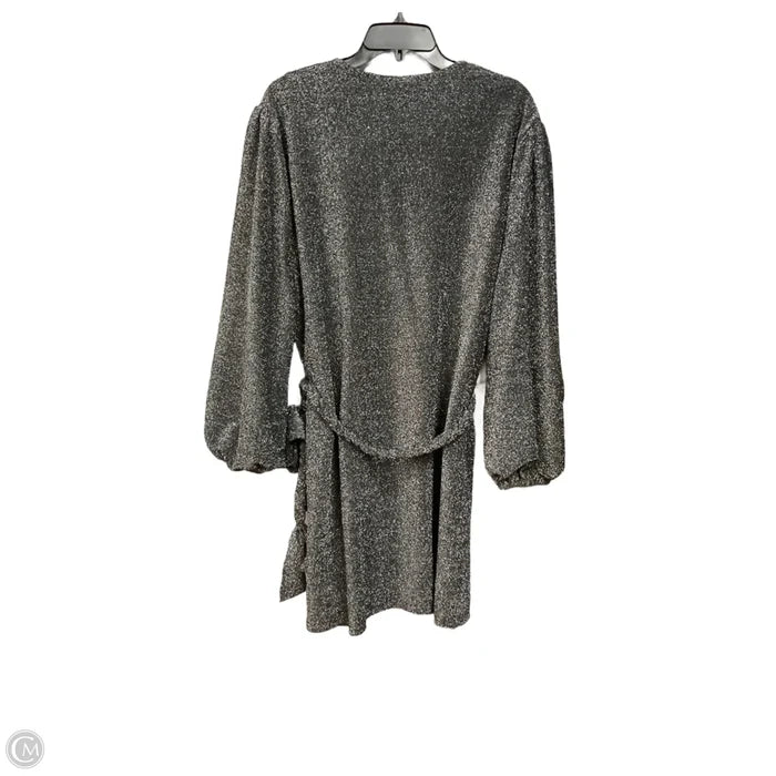 Dress Party Short By Fabrik In Silver, Size: S