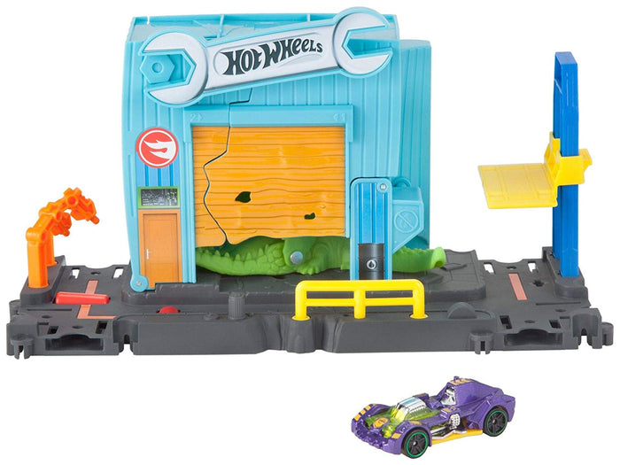 Hot Wheels City Gator Garage Attack Playset