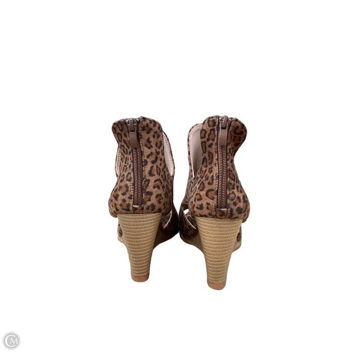 Sandals Heels Wedge By Cmc In Leopard Print, Size: 8