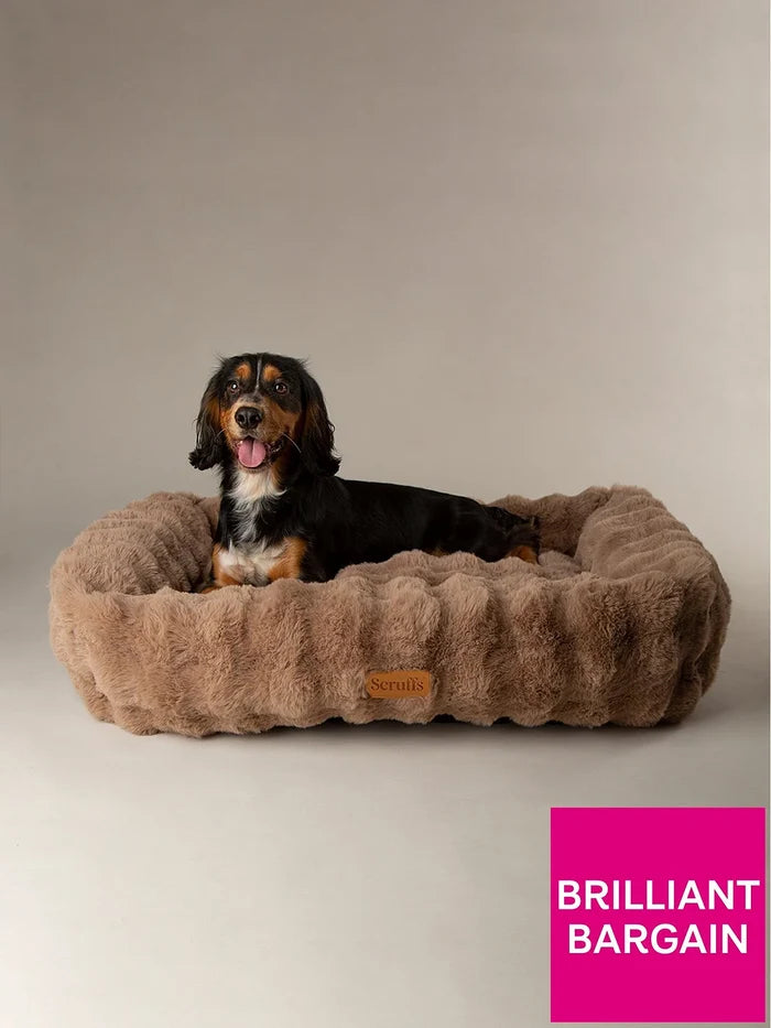 Side view of the Scruffs Alpine taupe box bed showing the depth of the faux fur pile