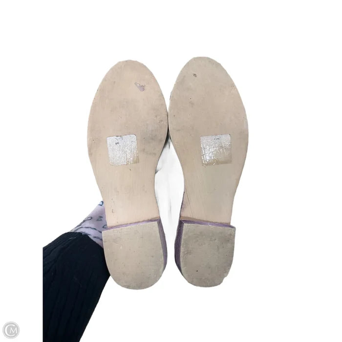 Shoes Flats By Clothes Mentor In Green, Size: 6