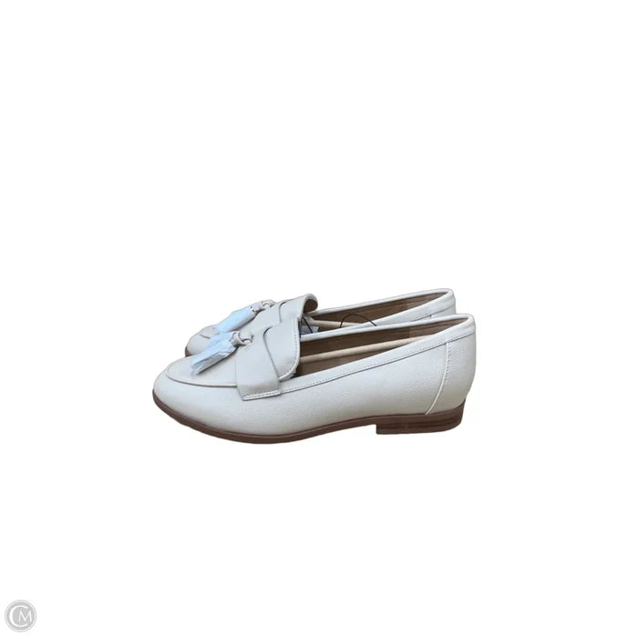 Shoes Flats By Lane Bryant In Tan, Size: 8