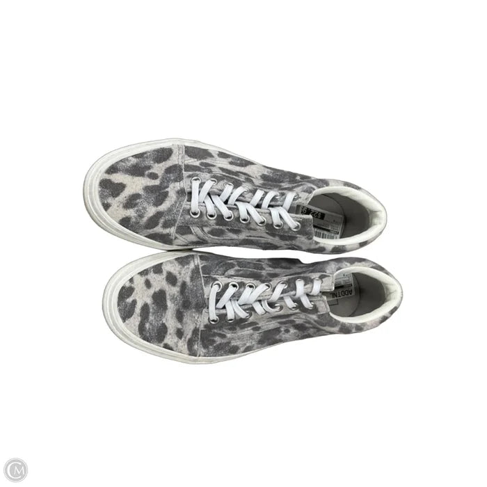 Shoes Sneakers By Vans In Animal Print, Size: 9