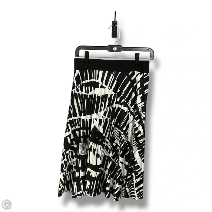 Skirt Midi By Covington In Black & White, Size: Sp