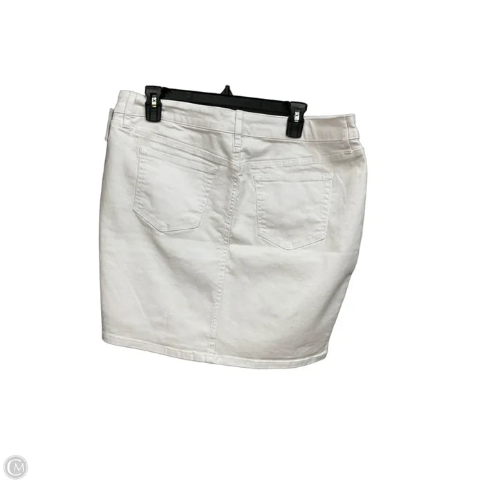 Skirt Mini & Short By Torrid In White Denim, Size: 16