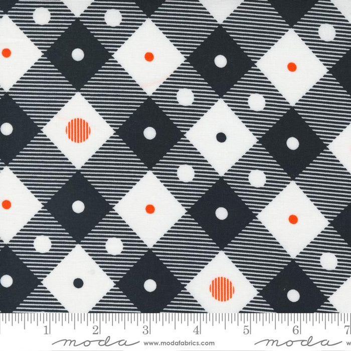 Too Cute To Spook Plaid with Dots 22425 11