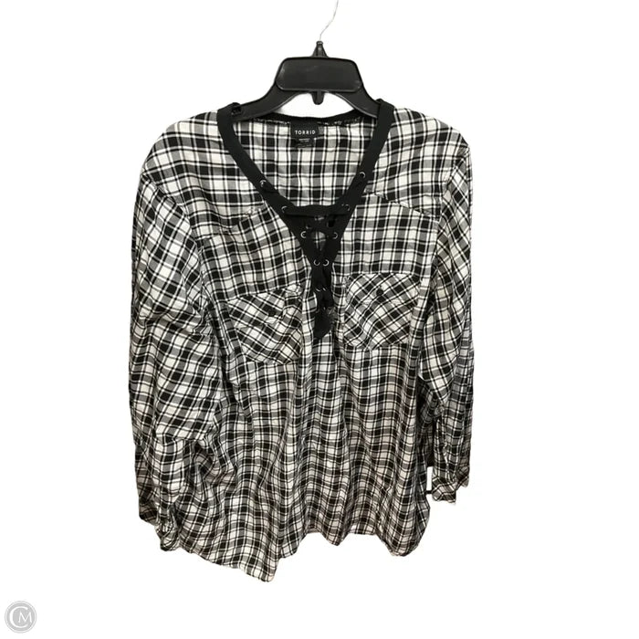 Top Long Sleeve By Torrid In Black & White, Size: 4x