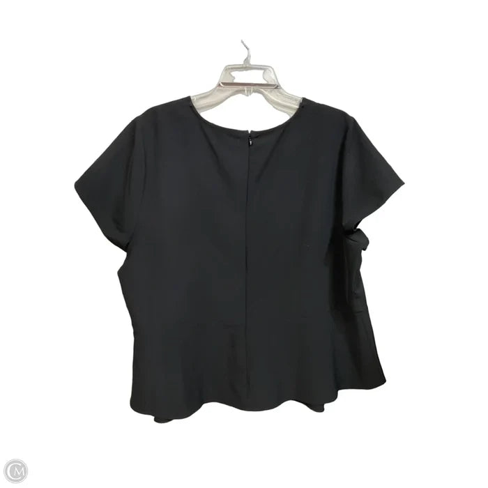 Top Short Sleeve By Lane Bryant In Black, Size: 2x