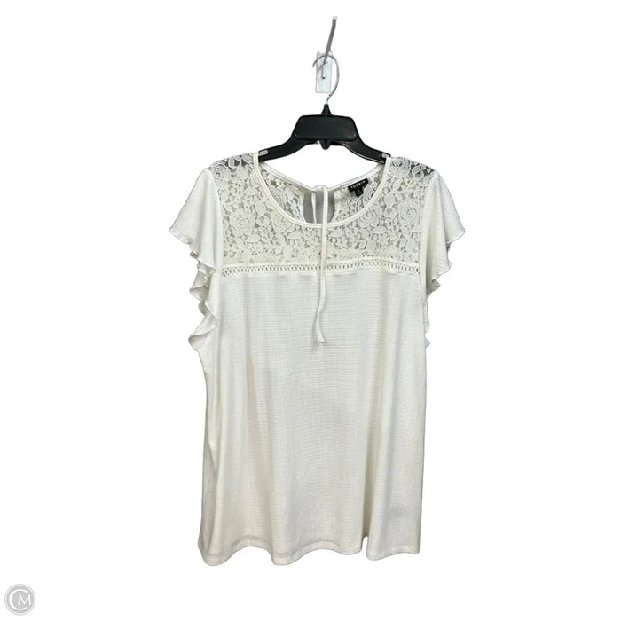 Top Short Sleeve By Torrid In White, Size: 3x