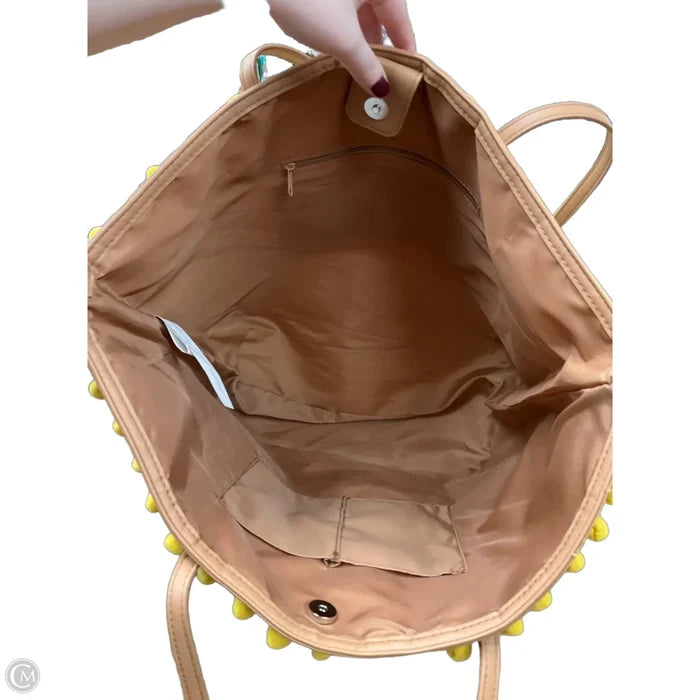 Tote By Clothes Mentor, Size: Large