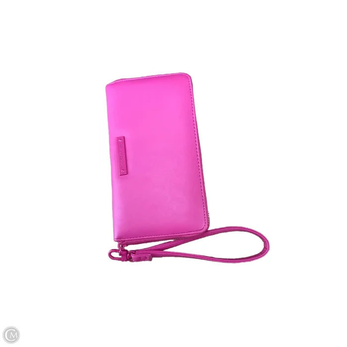 Wristlet By Betsey Johnson, Size: Medium